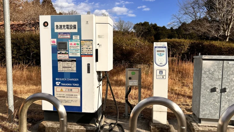 湯ノ岳PA（上り）のJCNのEV充電器